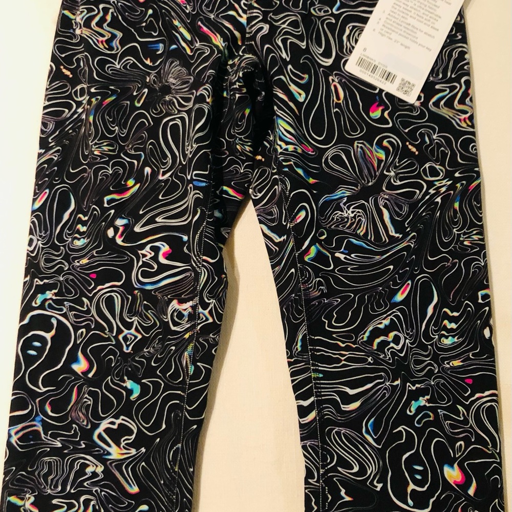 NWT Lululemon Wunder Train HR Crop - Picture 2 of 6